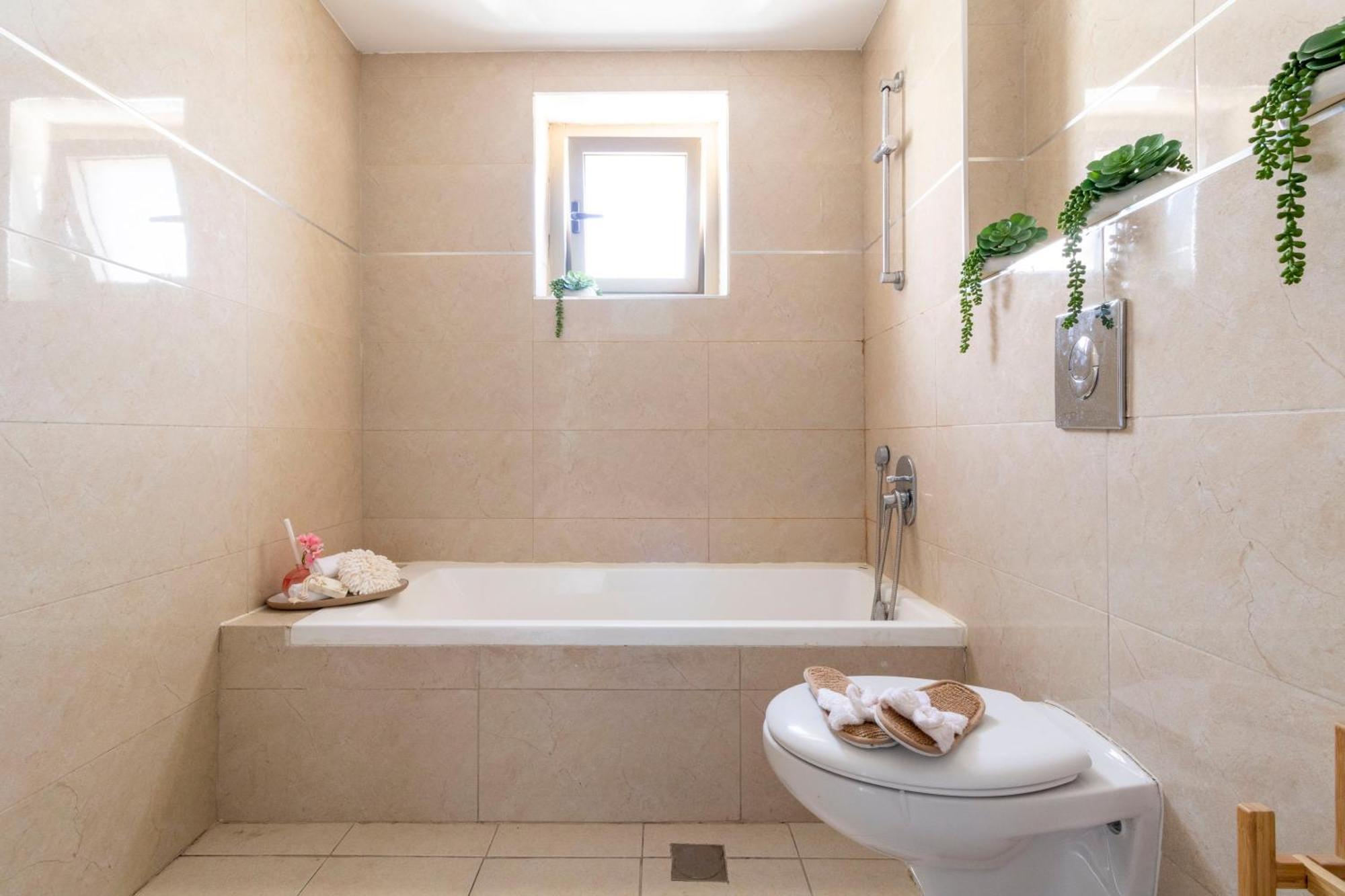 Stylish 1 Bedrooms Parking At City Gate Jerusalem Exterior photo